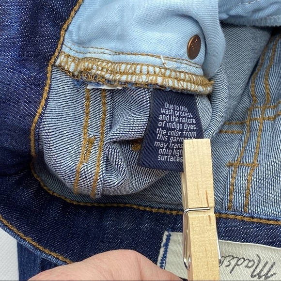 Madewell 8” Skinny Jeans in Ames Wash - Picture 8 of 9